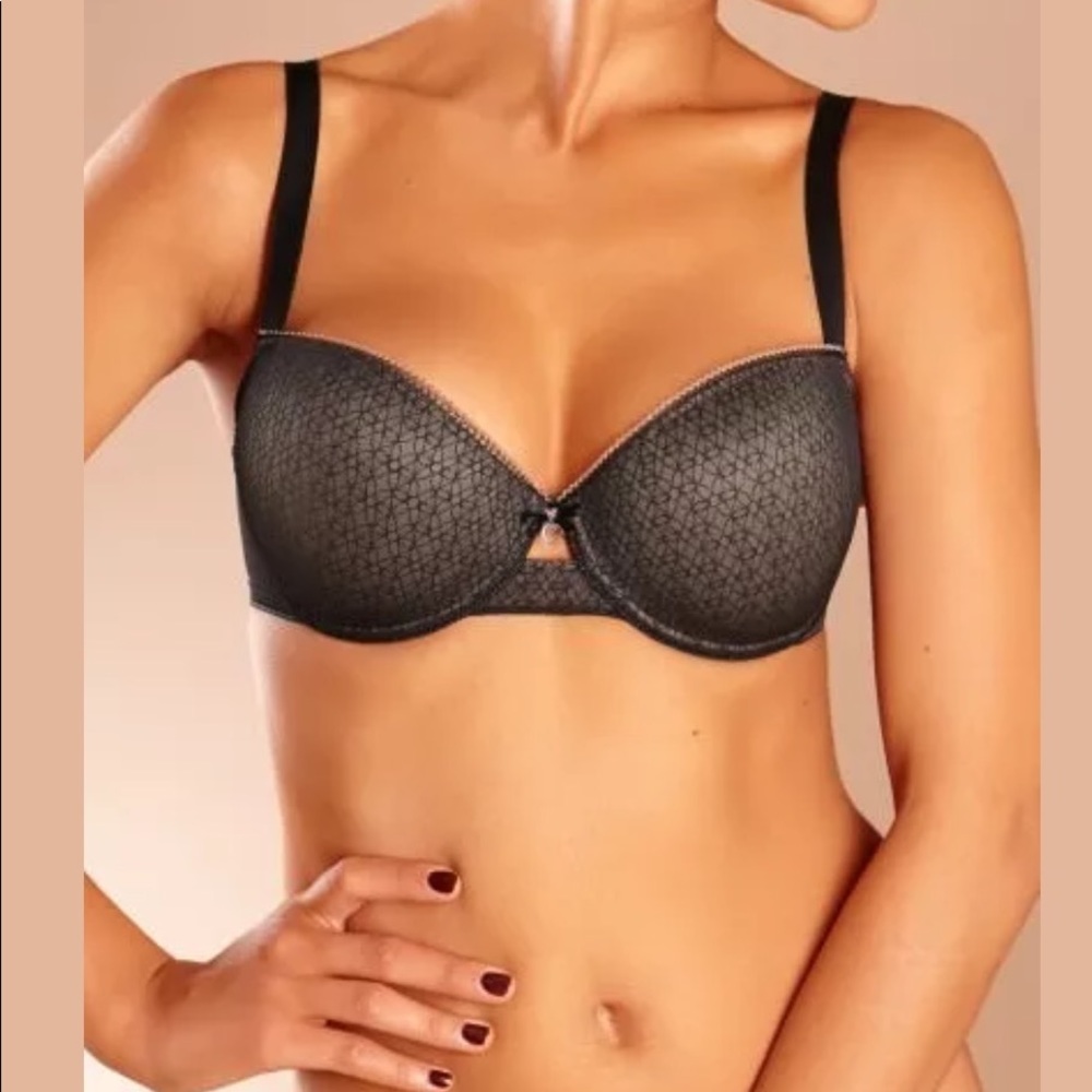 NWT Chantelle graphic Demi T-shirt Bra❤️ 30E / DD